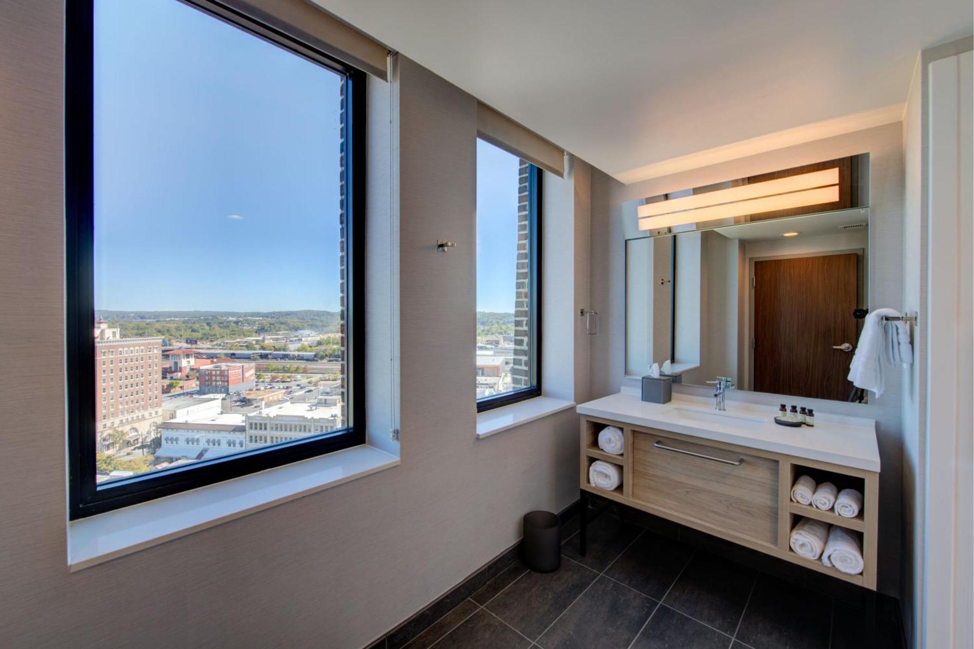 The Threefoot Hotel, Meridian, A Tribute Portfolio Hotel ภายนอก รูปภาพ