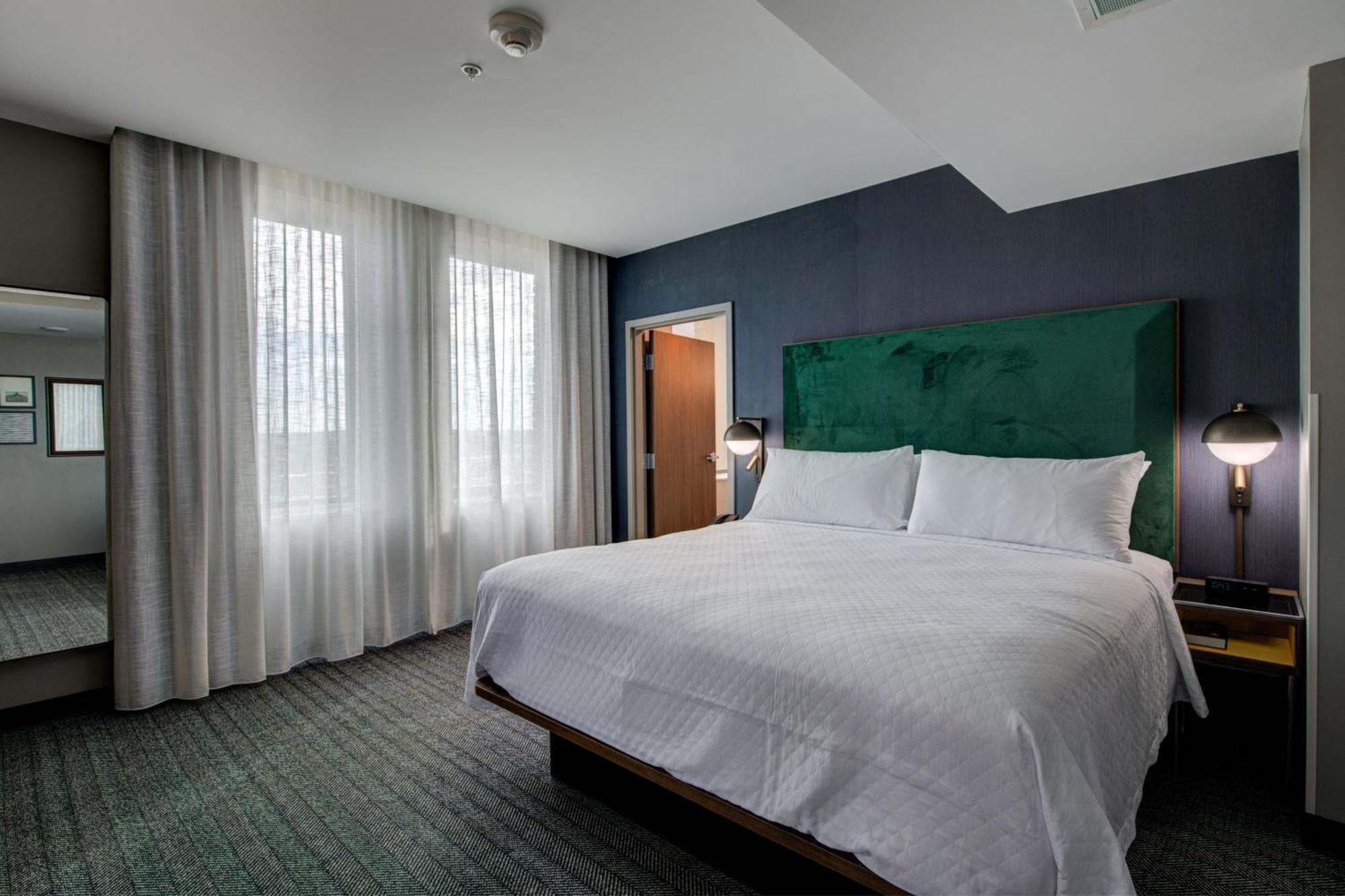 The Threefoot Hotel, Meridian, A Tribute Portfolio Hotel ภายนอก รูปภาพ