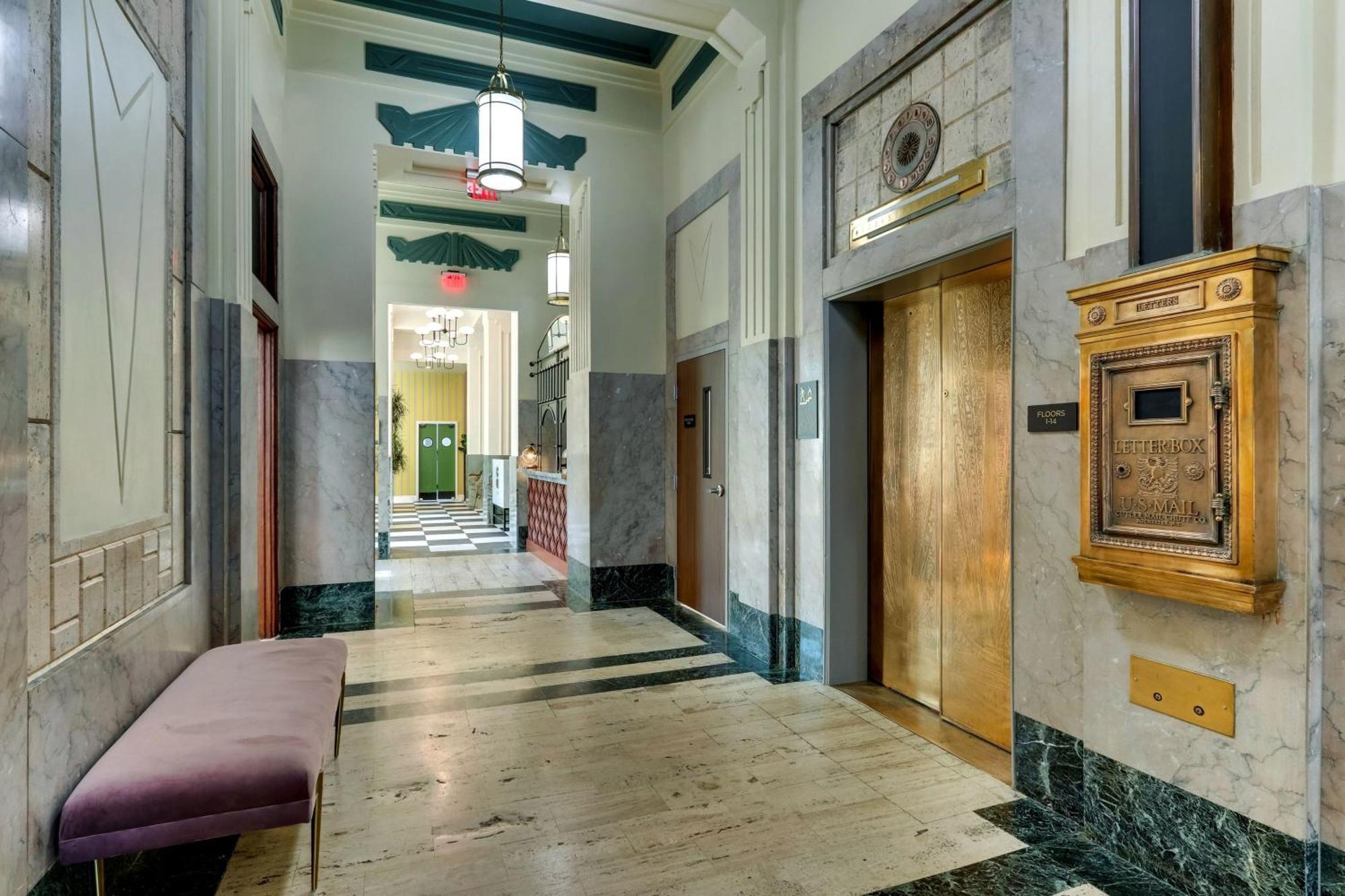 The Threefoot Hotel, Meridian, A Tribute Portfolio Hotel ภายนอก รูปภาพ